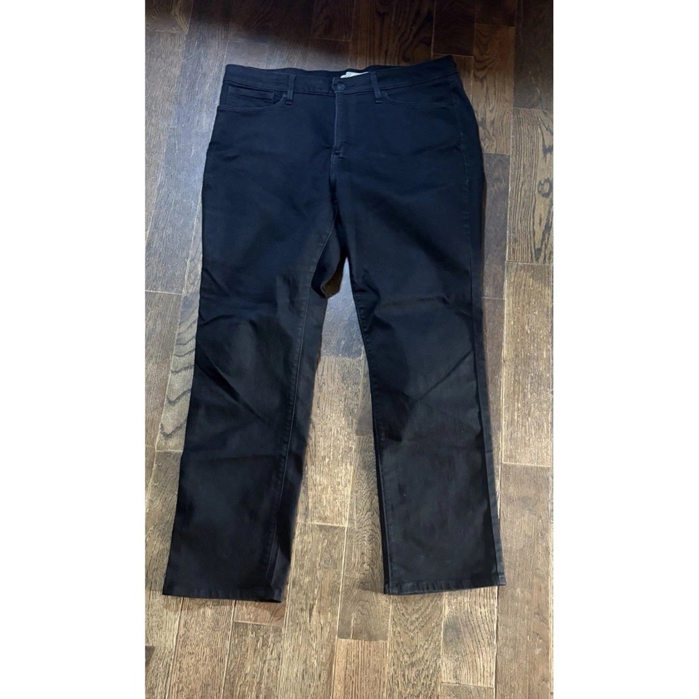 Women's Levi Strauss Signature Totally Shaping Straight Black Jeans 16s 33 x 30